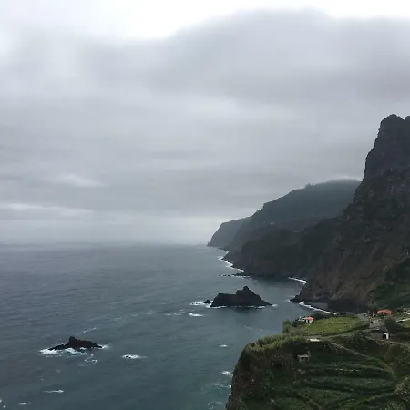 Apartment Tamariz Adventure - Sea View And Free Parking Canico (Madeira)