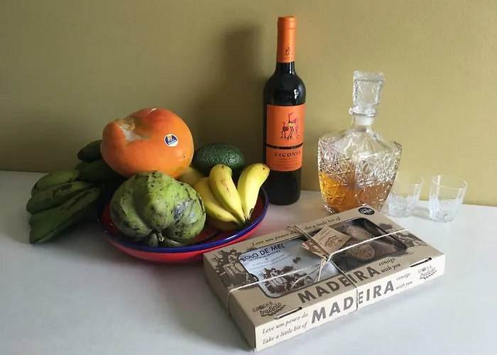 Tamariz Adventure - Sea View And Free Parking Apartment